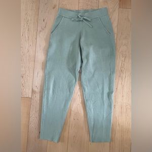 Banana Republic Petites Sweater Joggers